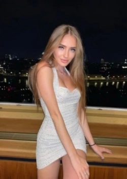 girl escort napoli sandra